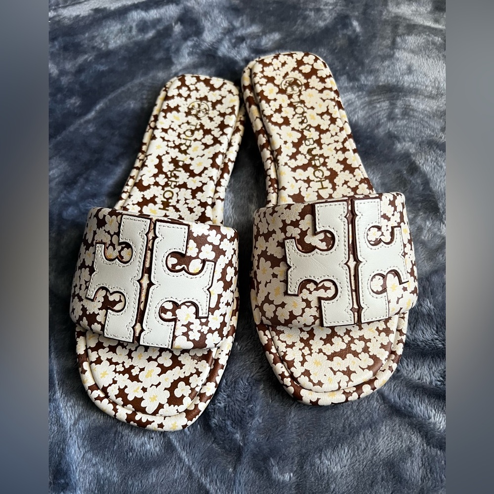 ‼️SOLD ‼️.  TORY BURCH SANDALS